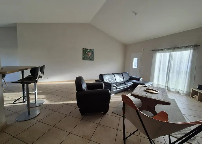 De La Mabonniere Hébergement de vacances *