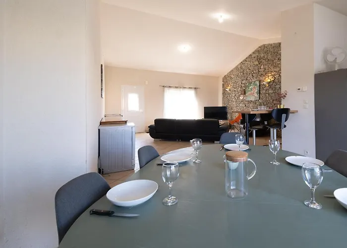 De La Mabonniere Hébergement de vacances *